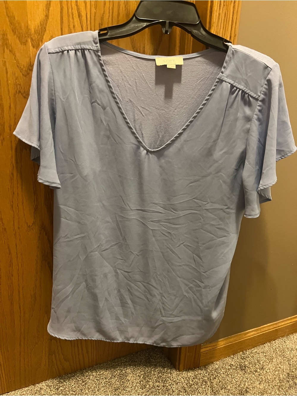 Light Purple Women's V-Neck Flutter Sleeve Top